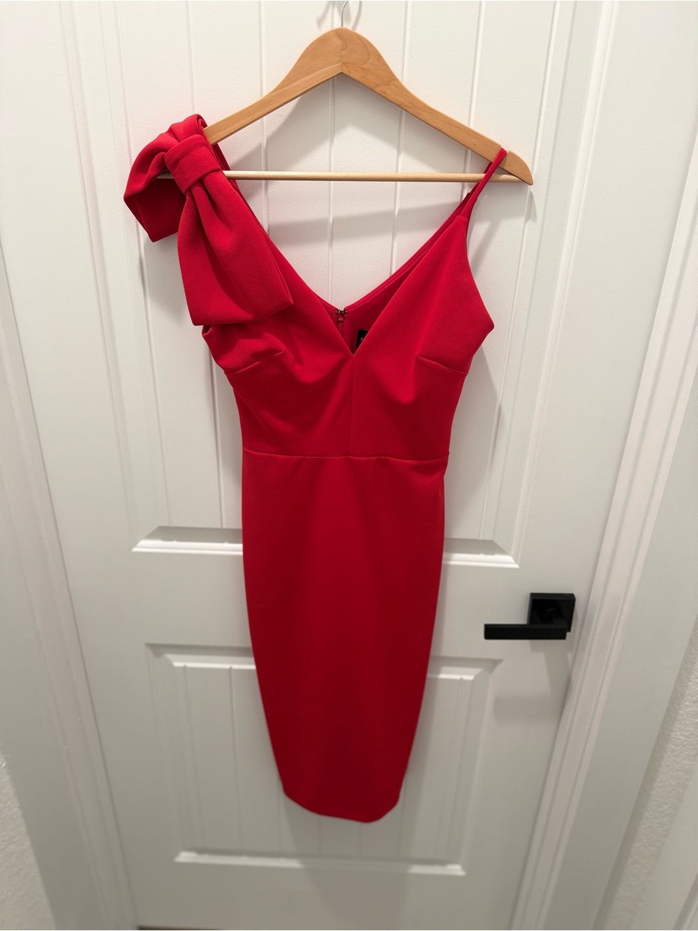 Betsy Adam Red One-Shoulder Bow Midi Dress